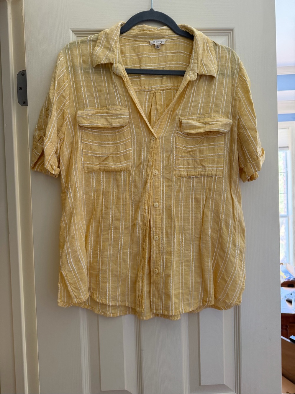 Casual Button-Down Striped Short Sleeve Shirt in Yellow